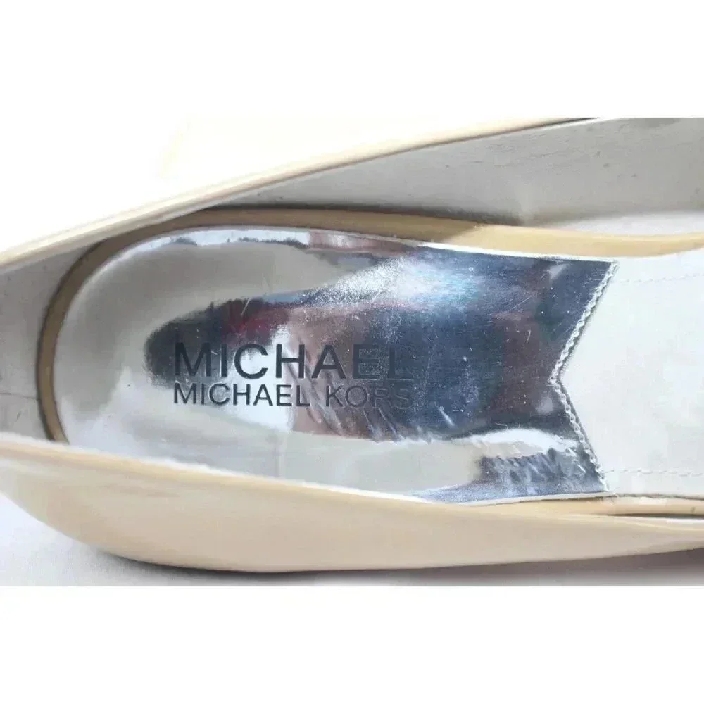 MICHAEL KORS Size 10 M Khaki MK Flex Leather Women Mid Pumps